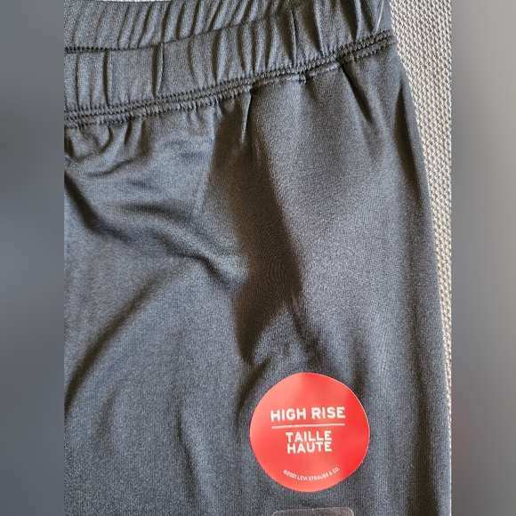 (BNWT) LEVI'S HIGHRISE STRETCH LEGGINGS - Picture 4 of 6